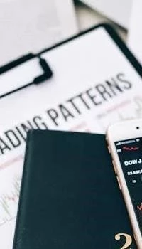 High-Frequency Arbitrage Trading